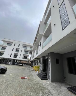 Lovely 1 Bedroom Apartment with Bq, Lekki Phase 1, Lekki Phase 1, Lekki, Lagos, Block of Flats for Sale