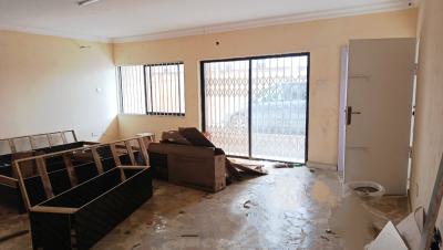 Renovated Spacious 4 Bedroom Flat, Off Obafemi Awolowo Way, Ikeja, Lagos, Flat / Apartment for Rent