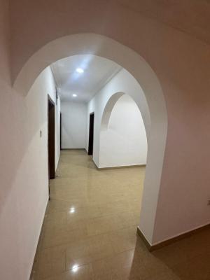 Spacious and Very Neat 3 Bedroom Flat with a Room Bq, Lekki Phase 1, Lekki, Lagos, Flat / Apartment for Rent