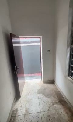 Standard Room Bq - ( Video Available), Maple Electric Homes Estate Orchid Road, Lekki, Lagos, Self Contain (single Rooms) for Rent