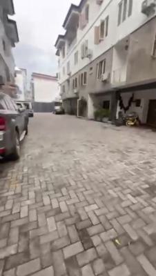 Relatively New 5 Bedroom Terrace House with Bq, Iponri, Surulere, Lagos, Terraced Duplex for Rent