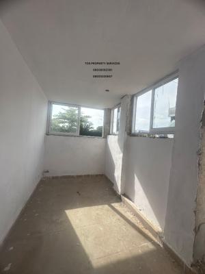 Shawarma/grill/suya/mini Restaurant Space, Facing a Busy Road, Lekki Phase 1, Lekki, Lagos, Restaurant / Bar for Rent