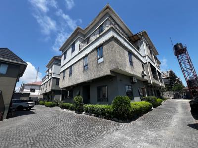 3 Bedroom Apartment with a Boys Quarter, Lekki Right, Lekki Phase 1, Lekki, Lagos, Flat / Apartment for Rent