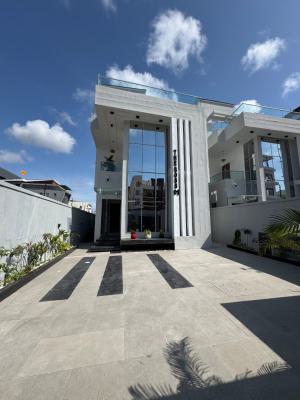 Spacious 5bedroom Fully Detached House with Pool, Lekki Phase 1, Lekki Phase 1, Lekki, Lagos, Detached Duplex for Sale
