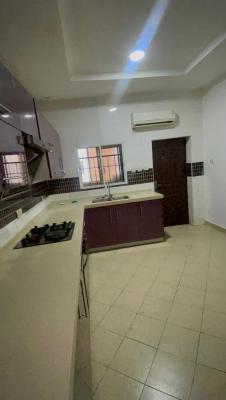 Luxury 3 Bedroom, Off Admiralty Way, Lekki Phase 1, Lekki, Lagos, Flat / Apartment for Rent