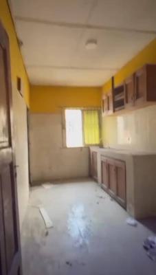 Lovely 3 Bedroom Flat, Soluyi, Gbagada, Lagos, Flat / Apartment for Rent