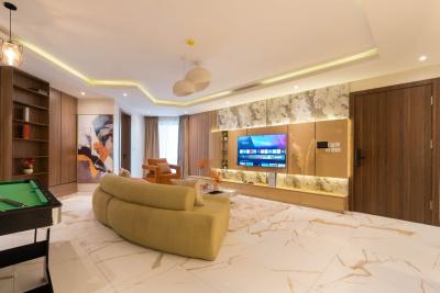 Tastefully Furnished 2 Bed + Pool + Gym, Periwinkle Residence, Freedom Way,lekki Phase 1, Lekki, Lagos, Flat / Apartment Short Let