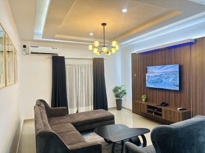 Nicely Furnished 1 Bedroom Apartment, Lekki Phase 1, Lekki, Lagos, Flat / Apartment Short Let