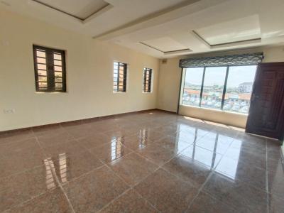 Newly Built Units of Shops/office Space, New Garage, Akala Express, Ibadan, Oyo, Plaza / Complex / Mall for Rent
