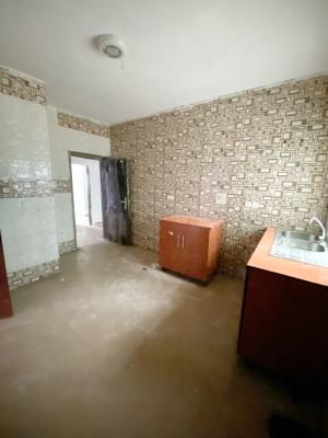 Renovated Luxury 3 Bedroom Flat with Bq, Omole Phase 2, Ikeja, Lagos, Flat / Apartment for Rent