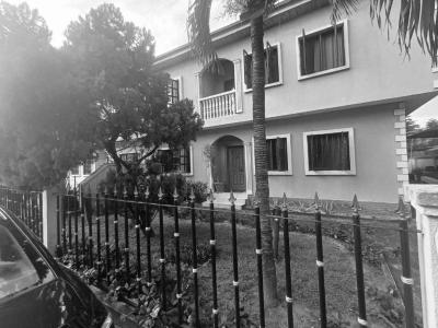a Self Serviced Four Bedroom Duplex with a Bq, Lekki Phase 1, Lekki Phase 1, Lekki, Lagos, Terraced Duplex for Rent