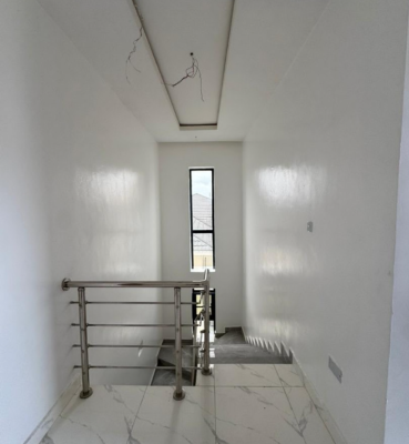 Spacious 4 Bedroom Detached Duplex on 2 Floors with a Bq, Lekki Phase 1, Lekki, Lagos, Detached Duplex for Rent