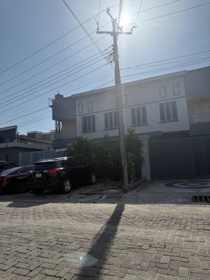 4 Bedroom Semi Detached Duplex, Off Admiralty Road, Lekki Phase 1, Lekki, Lagos, Semi-detached Duplex for Sale