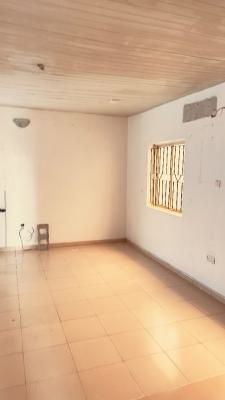 2 Bedroom Apartment in a Secured Neighbourhood, Folarin Street, Gra Phase 1, Magodo, Lagos, Flat / Apartment for Rent