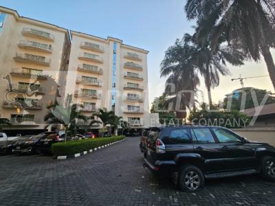 4 Bedroom Apartment with Excellent Facilities, Old Ikoyi, Ikoyi, Lagos, Flat / Apartment for Rent
