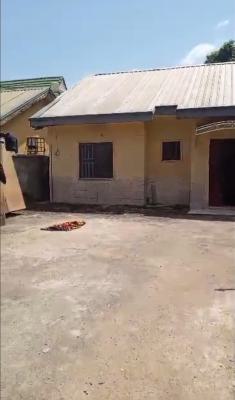 Old Spacious 2-bedroom Guest Chalet, Off 3rd Avenue, Gwarinpa, Abuja, Flat / Apartment for Rent