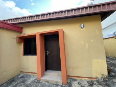 Spacious 2-bedroom Apartment, Lekki Phase 1, Lekki, Lagos, Flat / Apartment for Rent