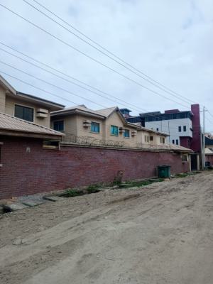 a Spacious 3 Bedroom Flat, New Road, Lekki, Lagos, Flat / Apartment for Rent