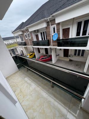Spacious Master Bedroom in a Shared Apartment, Royal Pine Estate Orchid Road Eleganza Bustop Lekki Lagos, Lekki Phase 2, Lekki, Lagos, Flat / Apartment for Rent