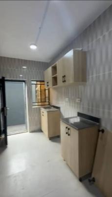 Lovely 2 Bedroom Flat, Off Omilani, Ijesha, Surulere, Lagos, Flat / Apartment for Rent