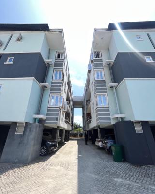 Stunning 3 Bedroom Apartment with Bq, Orchid, Lekki, Lagos, Block of Flats for Sale