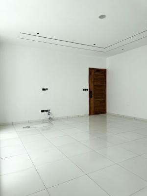 2 Bedrooms Available, Lekki Phase 1, Lekki, Lagos, Flat / Apartment for Sale