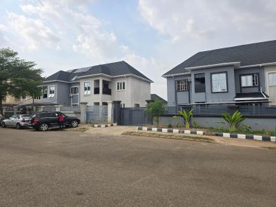 4 Bedroom with Bq, Within Sunnyvale, Around Sunnyvale Estate, Dakwo, Abuja, Semi-detached Duplex for Sale