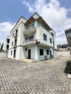Well Built 3bedroom Apartment with Bq in Lekki Phase One, Lekki Phase One ,lekki ,lagos ,nigeria, Lekki Phase 1, Lekki, Lagos, Flat / Apartment for Rent