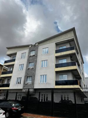 3 Bedroom Apartment with Bq in a Secured Environment, Victoria Island (vi), Lagos, Flat / Apartment for Rent