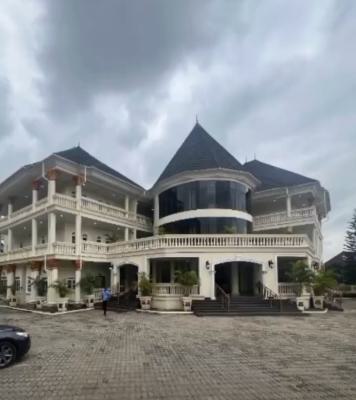 24 Room Fully Furnished & Functional Hotel, with Swimming Pool,restaurant, Tarred Rd, Katampe Extension, Katampe, Abuja, Hotel / Guest House for Rent