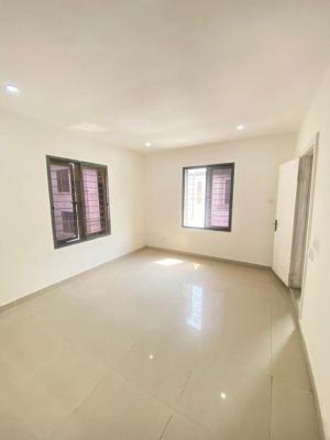 Well Maintained Serviced 2 Bedrooms Apartment, Lekki Phase 1, Lekki, Lagos, Flat / Apartment for Rent