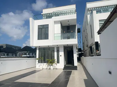 Luxury 5 Bedroom Duplex with Cinema, Gym and Swimming Pool — Lekki, Lagos
