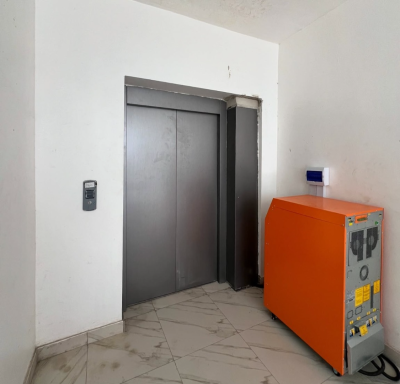 Spacious 2 Bedroom, Victoria Island (vi), Lagos, Flat / Apartment for Rent