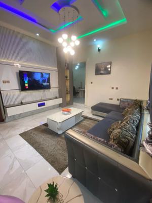 3 Bedroom Apartment, Otedola Estate, Omole Phase 2, Ikeja, Lagos, Flat / Apartment Short Let