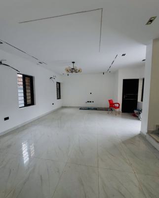 4 Bedroom Semi Detached, Gra Phase 1, Magodo, Lagos, Semi-detached Duplex for Sale