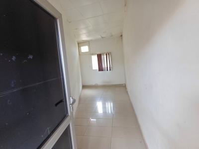 11sqm Office / Shop Space on The Second Floor, Wuse 2, Abuja, Office Space for Rent