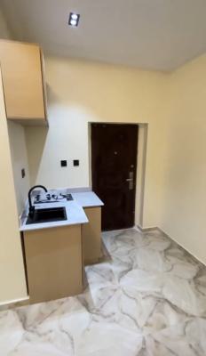 Luxurious Spacious Selfcon Available, Chevron Drive, Lekki, Lekki Phase 2, Lekki, Lagos, Self Contain (single Rooms) for Rent