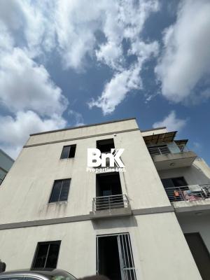 3 Bedroom Apartmrnt, Lekki Phase 1, Lekki, Lagos, Flat / Apartment for Rent