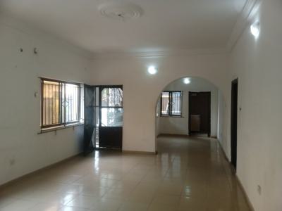 Solid and Well Maintained 3 Bedroom Spacious Apartment, Thomas Estate, Ajiwe, Ajah, Lagos, Flat / Apartment for Rent