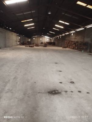 4 Bays Warehouse in Exclusive Compound, Ilasa, Iyana Isolo, Isolo, Lagos, Warehouse for Rent