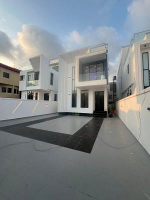 Exquisite 4 Bedroom Spacious Fully Detached House with Bq/ Pool, Phase 1 Proper, Lekki Phase 1, Lekki, Lagos, Detached Duplex for Sale