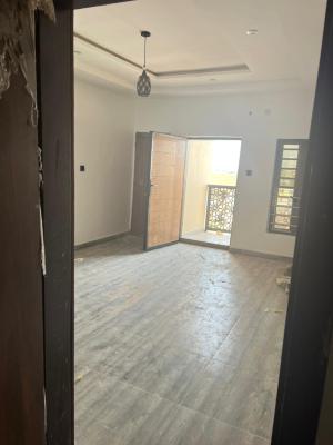Luxury 2 Bedrooms Flat, Off Ogui Road, Enugu, Enugu, Flat / Apartment for Rent