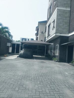 Tastefully Built Unfurnished Serviced Three (3) Bedroom Apartment, Ikoyi, Lagos, Flat / Apartment for Rent