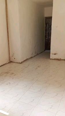 Standard and Spacious Mini Flat, Shomolu, Shomolu, Lagos, Mini Flat (room and Parlour) for Rent