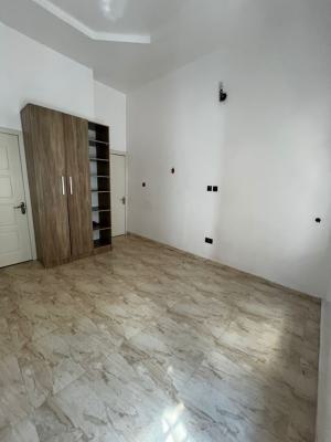 Clean Room in a Shared Apartment Duplex, Chevron, Lekki, Lagos, Self Contain (single Rooms) for Rent