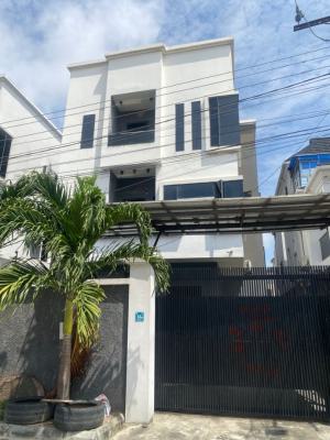 Standard and Spacious Single Room with a Shared Kitchen for 2 People, Osapa London, Lekki, Lagos, Flat / Apartment for Rent