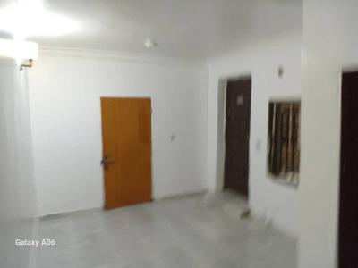 Lovely Selfcontained, Bakare Estate, Agungi, Lekki, Lagos, Flat / Apartment for Rent