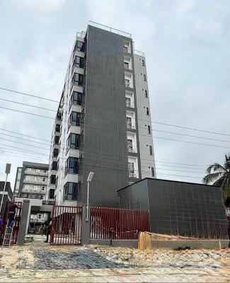 Luxurious 3 Bedroom with Bq and Swimming Pool, Lekki Phase 1, Lekki, Lagos, Flat / Apartment for Rent