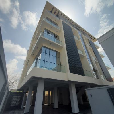 Exquisite 3bedroom Apartments with a Pool Gym Elevator, Lekki Phase 1, Lekki, Lagos, Flat / Apartment for Sale