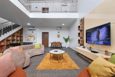 Luxury Fully Furnished 3-bedroom Terrace Duplex with Premium Facilitie, Luxurious 3 Bedroom Apartment with Nice Features; Snooker Board, Lekki Phase 1, Lekki, Lagos, Flat / Apartment Short Let